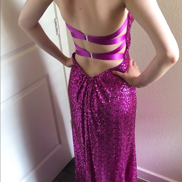 La Femme Formal Dress - Picture 2 of 5